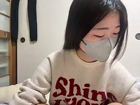 kuromi chan oo online show from February 4, 8:47 pm