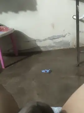 Snapshot of DanielGr27 chatting on December 19, 12:17 am DanielGr27 online show from December 19, 12:17 am