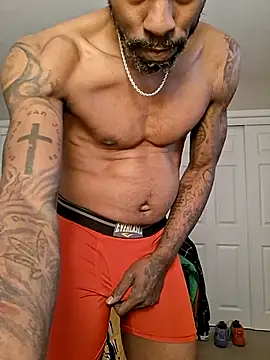 Rizzle9800 online show from February 3, 8:30 am