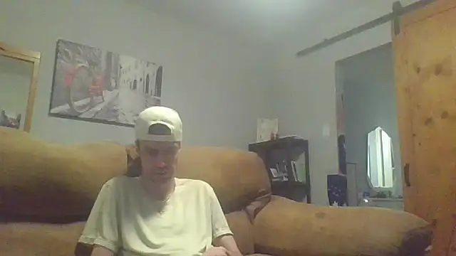 Snapshot of CoppedDrywall chatting on April 21, 3:24 am CoppedDrywall online show from April 21, 3:24 am