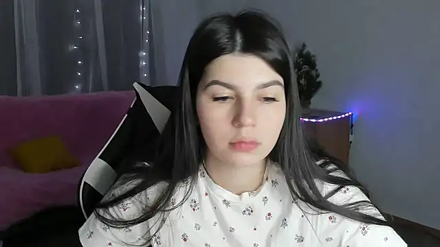 KisaModel online show from January 10, 1:18 am