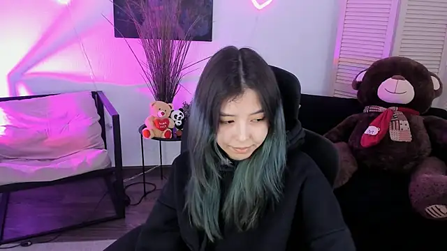 SirenMystiq online show from March 30, 7:37 pm