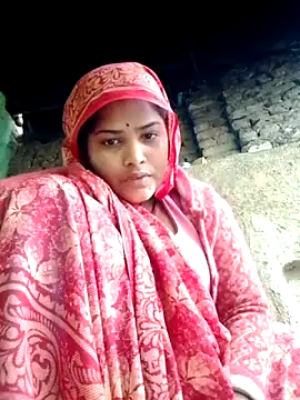 Snapshot of Sk_pinki chatting on February 22, 3:51 am Sk pinki online show from February 22, 3:51 am