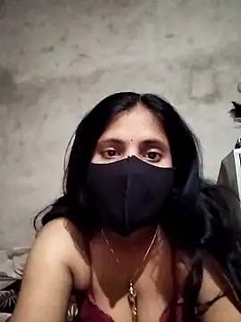 kanika05 online show from April 11, 7:45 am