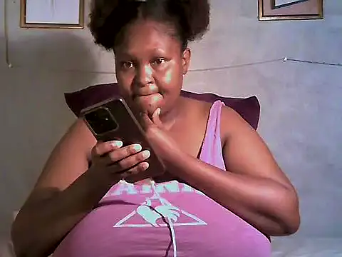 Snapshot of sweetmilkylady chatting on April 13, 8:53 am sweetmilkylady online show from April 13, 8:53 am