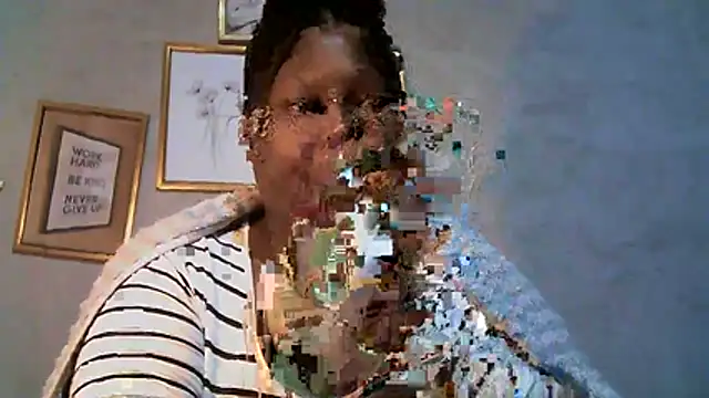 Snapshot of sweetmilkylady chatting on July 13, 4:15 am sweetmilkylady online show from July 13, 4:15 am
