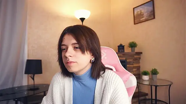 Snapshot of IleanaPishko chatting on December 22, 8:00 am IleanaPishko online show from December 22, 8:00 am