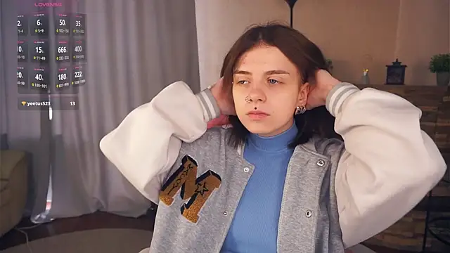 Snapshot of IleanaPishko chatting on January 15, 8:30 am IleanaPishko online show from January 15, 8:30 am