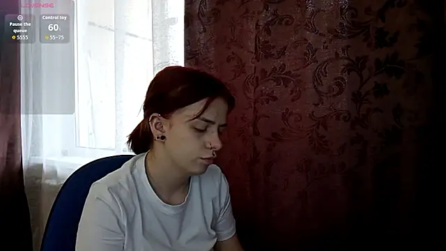 Snapshot of IleanaPishko chatting on February 9, 9:46 am IleanaPishko online show from February 9, 9:46 am