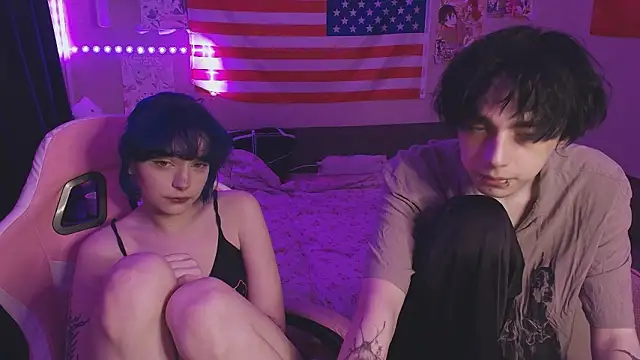 midnight memories online show from March 8, 7:06 pm