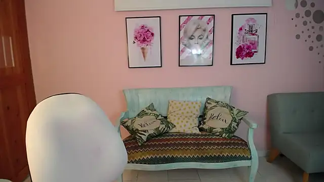 lil vany online show from December 15, 12:31 pm