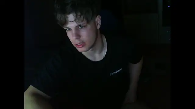 GymGuy0505 online show from January 11, 10:15 pm