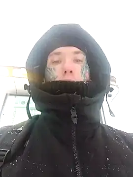 VERLIEBER11 online show from December 21, 10:00 am