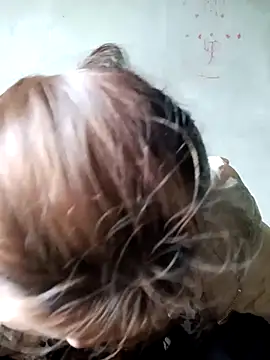 little-effy online show from February 8, 1:42 am