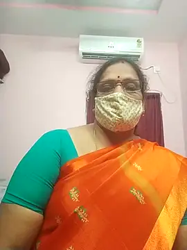 Snapshot of sarala_telugu chatting on June 4, 4:35 pm sarala telugu online show from June 4, 4:35 pm