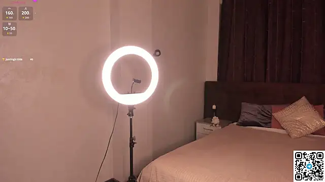 EmmaPratt online show from March 6, 12:18 am