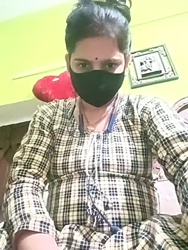 Snapshot of Lali-laila chatting on December 14, 5:18 pm Lali-laila online show from December 14, 5:18 pm