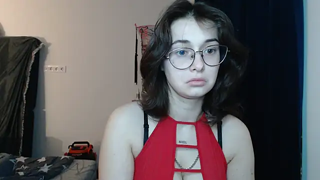 Snapshot of Angelik5371 chatting on January 9, 4:21 pm Angelik5371 online show from January 9, 4:21 pm