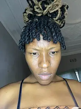 Merveiller online show from April 7, 3:34 pm