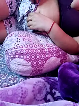 Snapshot of peu8 chatting on February 2, 6:17 pm peu8 online show from February 2, 6:17 pm