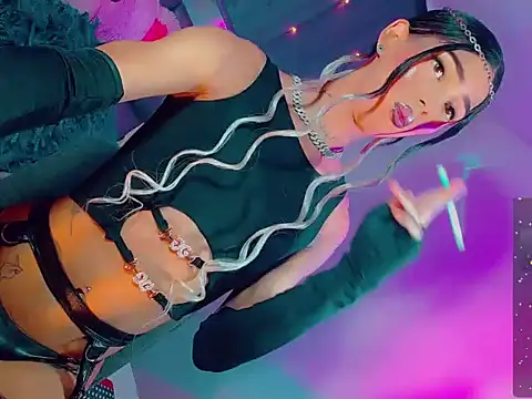 Snapshot of agathaferrer3 chatting on March 18, 10:02 pm agathaferrer3 online show from March 18, 10:02 pm