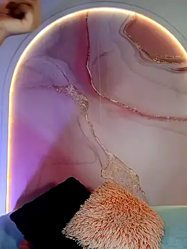 Jasmineloki online show from March 7, 8:50 pm