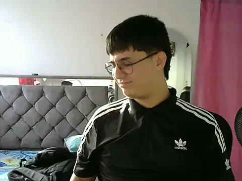 ken wolflover online show from December 15, 9:19 pm