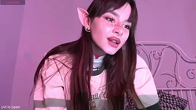 xx lily online show from December 16, 10:59 pm