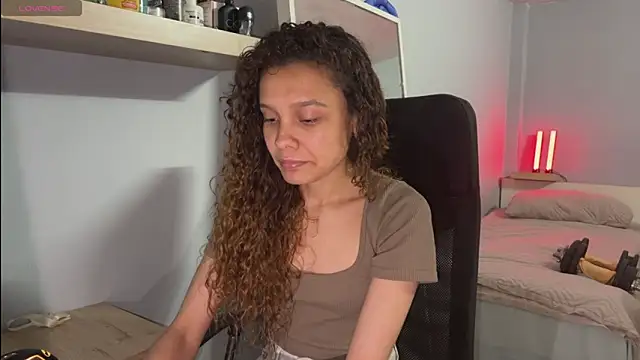 Sunshineegirll online show from March 26, 8:14 pm