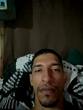 Snapshot of rocchw chatting on December 14, 2:00 pm rocchw online show from December 14, 2:00 pm