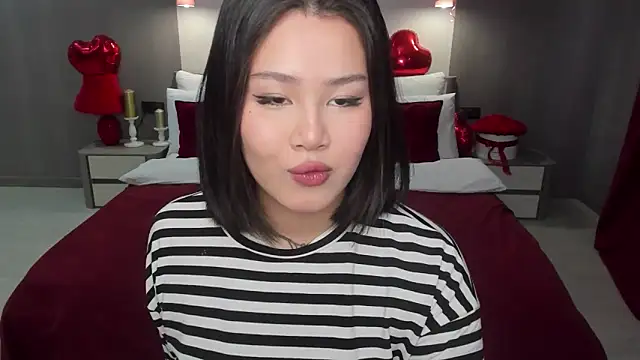 Brunette Charm online show from February 25, 10:58 am