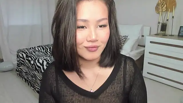 Brunette Charm online show from March 21, 11:59 am