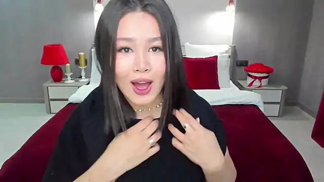 Brunette Charm online show from April 5, 5:54 pm