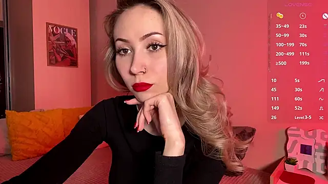 Snapshot of sun_under_skyy chatting on March 31, 3:30 am sun under skyy online show from March 31, 3:30 am