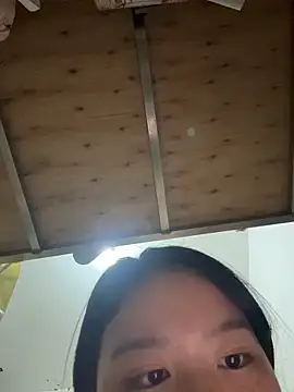 Kawaii-P online show from December 17, 12:22 pm