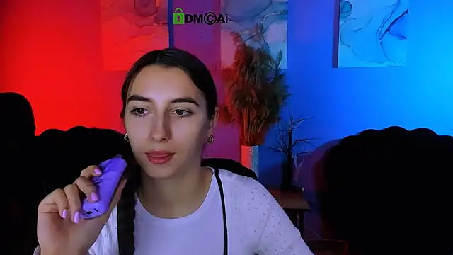 Snapshot of mila_firee chatting on December 15, 10:08 am mila firee online show from December 15, 10:08 am