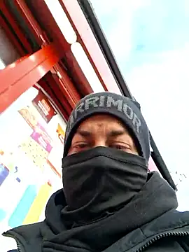 Thedream2025 online show from January 7, 9:45 am