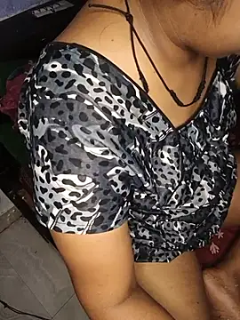 Desi bhabhi299 online show from May 25, 5:30 pm