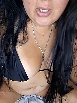 Snapshot of Trinity_033 chatting on March 3, 5:19 pm Trinity 033 online show from March 3, 5:19 pm