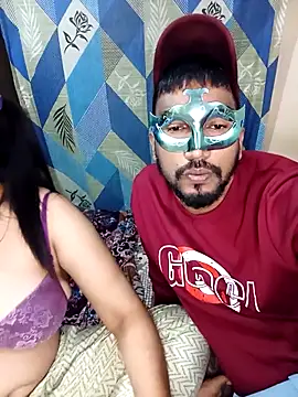 Snapshot of Saxy_Sona1 chatting on February 7, 2:32 pm Saxy Sona1 online show from February 7, 2:32 pm