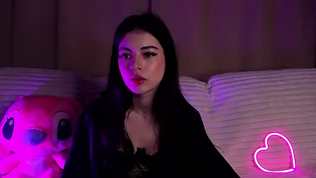 LisaColee online show from June 8, 1:28 am