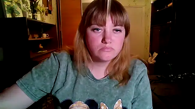 swett girll online show from March 13, 7:20 pm