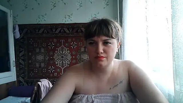 Snapshot of swett_girll chatting on August 8, 1:57 pm swett girll online show from August 8, 1:57 pm