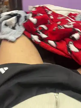 Snapshot of devilsinghrajput chatting on December 15, 8:35 pm devilsinghrajput online show from December 15, 8:35 pm