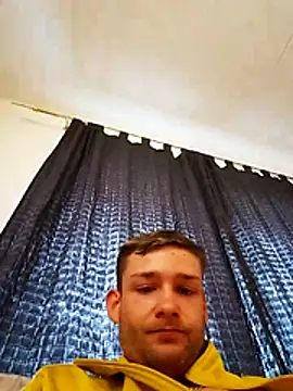 Snapshot of Dankender chatting on May 7, 4:01 pm Dankender online show from May 7, 4:01 pm