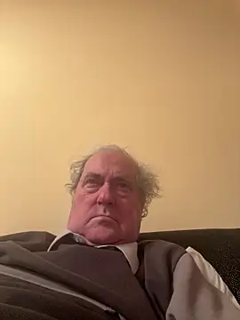 csikar online show from March 5, 9:22 pm