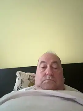 csikar online show from April 8, 4:56 am