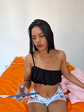 meenina veneno online show from February 5, 8:57 pm