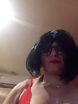 Snapshot of JoyesexyBM chatting on March 11, 11:44 pm JoyesexyBM online show from March 11, 11:44 pm