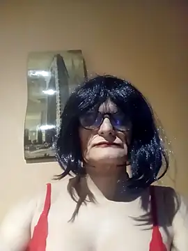 Snapshot of JoyesexyBM chatting on March 13, 10:16 pm JoyesexyBM online show from March 13, 10:16 pm